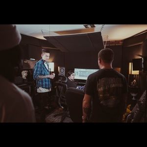 Meet your Posher, Kyle